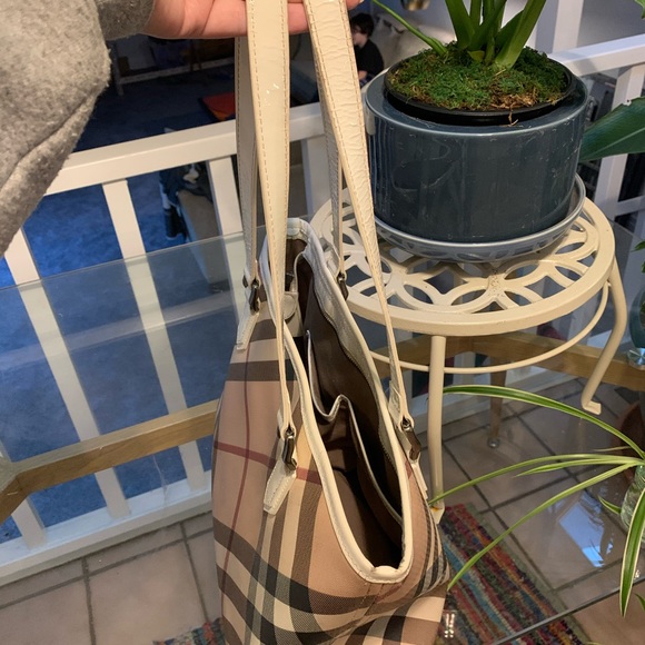 Burberry nova check shopper tote - Picture 13 of 14
